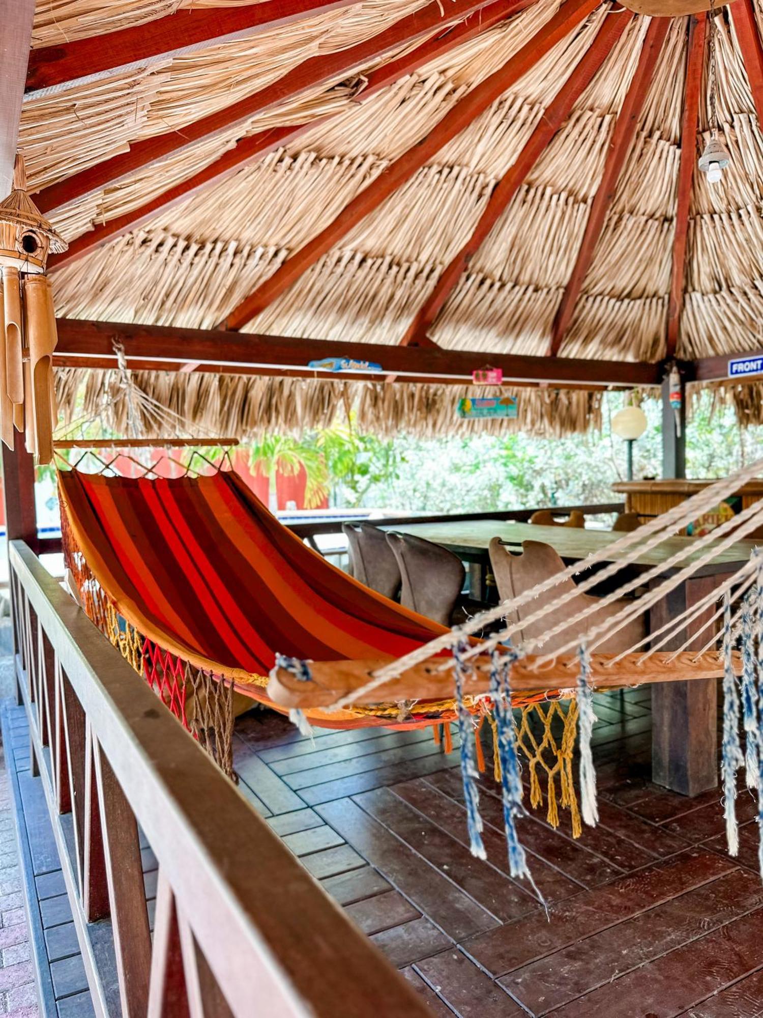 Woodstock Palmresort Curacao Willemstad Eksteriør billede